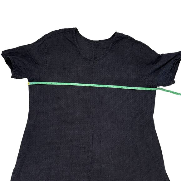 Women's Black Top - Picture 8 of 9